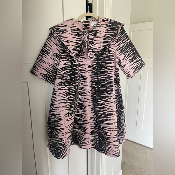 Ganni Women's Print Denim Mini Dress Tiger Stripe Light Lilac - Picture 3 of 8